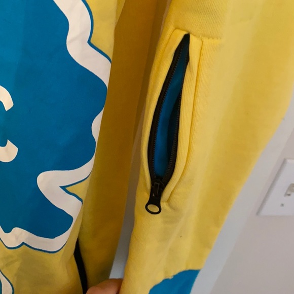 SOLD - Picture 2 of 6